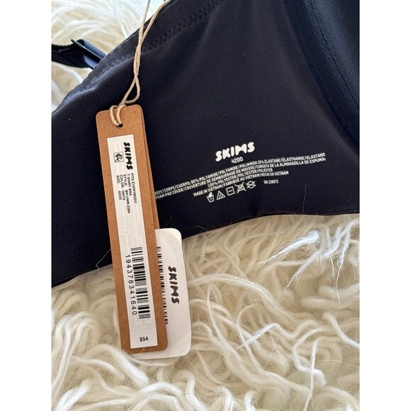 Skims Fits Everybody T-Shirt Bra Onyx Size 42DD - Picture 9 of 9